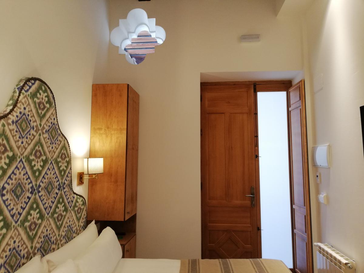Nuea Santiago15 Hotel Sevilla Buitenkant foto